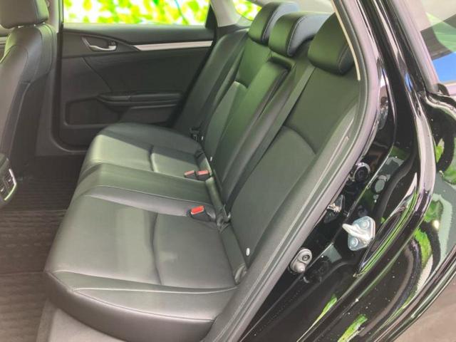 シビック ヒョウジュン 保証書/社外 SDナビ/ホンダセンシング/シートヒーター 前席/シート 合皮/ヘッドランプ LED/ETC/EBD付ABS/横滑り防止装置/アイドリングストップ/バックモニター/フルセグTV(7枚目)