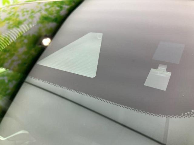 シビック ヒョウジュン 保証書/社外 SDナビ/ホンダセンシング/シートヒーター 前席/シート 合皮/ヘッドランプ LED/ETC/EBD付ABS/横滑り防止装置/アイドリングストップ/バックモニター/フルセグTV(34枚目)