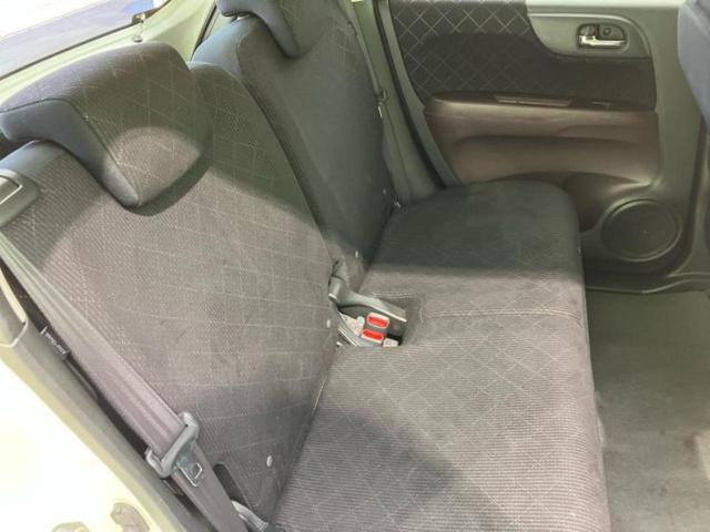 Ｎ－ＯＮＥ プレミアム・Ｌパッケージ２トーンカラースタイル　保証書／純正　ＳＤナビ／Ｂｌｕｅｔｏｏｔｈ接続／ＥＴＣ／ＥＢＤ付ＡＢＳ／横滑り防止装置／アイドリングストップ／フルセグＴＶ／エアバッグ　運転席／エアバッグ　助手席／アルミホイール　純正　１４インチ（5枚目）