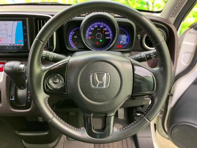 Ｎ－ＯＮＥ プレミアム・Ｌパッケージ２トーンカラースタイル　保証書／純正　ＳＤナビ／Ｂｌｕｅｔｏｏｔｈ接続／ＥＴＣ／ＥＢＤ付ＡＢＳ／横滑り防止装置／アイドリングストップ／フルセグＴＶ／エアバッグ　運転席／エアバッグ　助手席／アルミホイール　純正　１４インチ（15枚目）