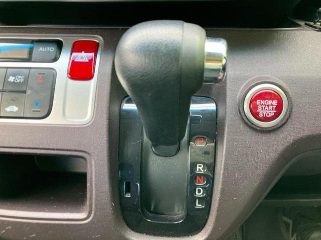Ｎ－ＯＮＥ プレミアム・Ｌパッケージ２トーンカラースタイル　保証書／純正　ＳＤナビ／Ｂｌｕｅｔｏｏｔｈ接続／ＥＴＣ／ＥＢＤ付ＡＢＳ／横滑り防止装置／アイドリングストップ／フルセグＴＶ／エアバッグ　運転席／エアバッグ　助手席／アルミホイール　純正　１４インチ（18枚目）
