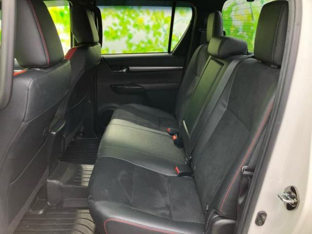 ハイラックス ４ＷＤ　Ｚ　ＧＲスポーツ　保証書／ディスプレイオーディオ＋ナビ／デジタルインナーミラー／衝突安全装置／全方位モニター／車線逸脱防止支援システム／シート　ハーフレザー／ドライブレコーダー　前後／ヘッドランプ　ＬＥＤ　全周囲カメラ（7枚目）