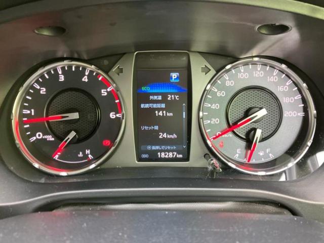 ハイラックス ４ＷＤ　Ｚ　ＧＲスポーツ　保証書／ディスプレイオーディオ＋ナビ／デジタルインナーミラー／衝突安全装置／全方位モニター／車線逸脱防止支援システム／シート　ハーフレザー／ドライブレコーダー　前後／ヘッドランプ　ＬＥＤ　全周囲カメラ（13枚目）