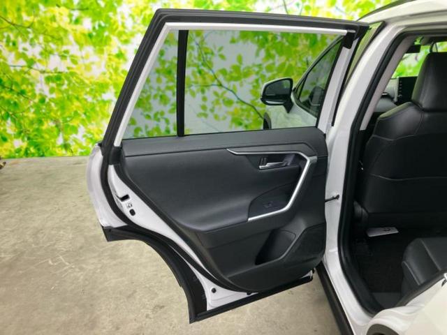 ＲＡＶ４ ４ＷＤハイブリッドＧ　保証書／ディスプレイオーディオ９インチ／トヨタセーフティセンス／シートヒーター　前席／全方位モニター／車線逸脱防止支援システム／シート　合皮／電動バックドア／ヘッドランプ　ＬＥＤ　衝突被害軽減システム（22枚目）