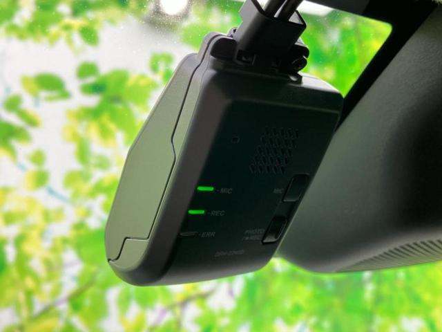 ヴェゼル eHEV X 新品タイヤ/保証書/純正 8インチ SDナビ/ホンダセンシング/車線逸脱防止支援システム/パーキングアシスト バックガイド/ドライブレコーダー 前後/ヘッドランプ LED/USBジャック ドラレコ(39枚目)