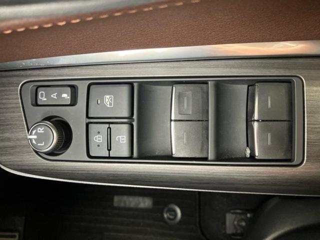 ハリアーハイブリッド 4WD Zレザーパッケージ モデリスタエアロ/JBL/保証書/ディスプレイオーディオ+ナビ12.3インチ/デジタルインナーミラー/トヨタセーフティセンス/シートヒーター/パノラミックビューモニター 衝突被害軽減システム 4WD(29枚目)