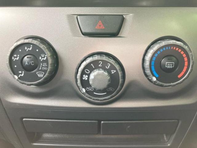 bB Sエアロパッケージ 保証書/純正 SDナビ/ヘッドランプ HID/ETC/EBD付ABS/バックモニター/ワンセグTV/エアバッグ 運転席/エアバッグ 助手席/アルミホイール 純正 15インチ/パワーウインドウ(27枚目)