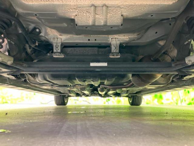 bB Sエアロパッケージ 保証書/純正 SDナビ/ヘッドランプ HID/ETC/EBD付ABS/バックモニター/ワンセグTV/エアバッグ 運転席/エアバッグ 助手席/アルミホイール 純正 15インチ/パワーウインドウ(36枚目)