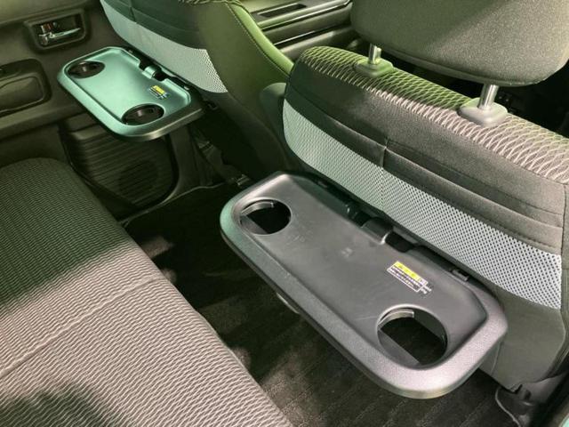 ＷＥＣＡＲＳでは各商談席に大型モニターをご用意しております！見やすい大画面でゆったりと全国の在庫をご覧いただけます！是非ご来店お待ちしております！