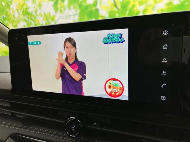 セレナ eパワーハイウェイスターV 新品タイヤ/保証書/純正 10インチ SDナビ/フリップダウンモニター 純正 12.8インチ/インテリジェントルームミラー/衝突安全装置/両側電動スライドドア/アラウンドビューモニター 全周囲カメラ(13枚目)