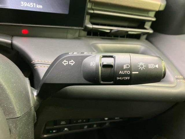 セレナ eパワーハイウェイスターV 新品タイヤ/保証書/純正 10インチ SDナビ/フリップダウンモニター 純正 12.8インチ/インテリジェントルームミラー/衝突安全装置/両側電動スライドドア/アラウンドビューモニター 全周囲カメラ(16枚目)