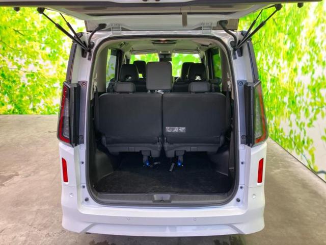 セレナ eパワーハイウェイスターV 新品タイヤ/保証書/純正 10インチ SDナビ/フリップダウンモニター 純正 12.8インチ/インテリジェントルームミラー/衝突安全装置/両側電動スライドドア/アラウンドビューモニター 全周囲カメラ(20枚目)