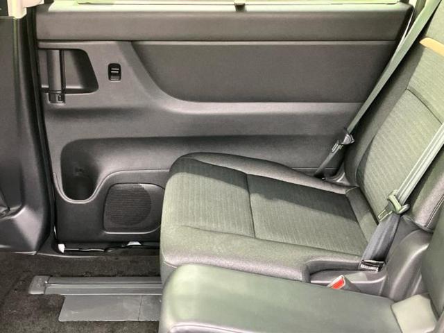 セレナ eパワーハイウェイスターV 新品タイヤ/保証書/純正 10インチ SDナビ/フリップダウンモニター 純正 12.8インチ/インテリジェントルームミラー/衝突安全装置/両側電動スライドドア/アラウンドビューモニター 全周囲カメラ(23枚目)