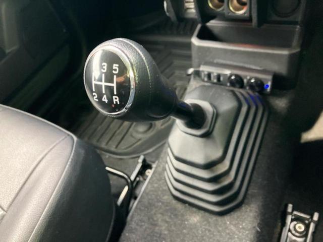 ジムニー ４ＷＤ　ＸＣ　保証書／社外　９インチ　ＳＤナビ／セーフティサポート（スズキ）／シートヒーター／車線逸脱防止支援システム／ヘッドランプ　ＬＥＤ／Ｂｌｕｅｔｏｏｔｈ接続／ＥＴＣ／ＡＢＳ／横滑り防止装置　バックカメラ（18枚目）