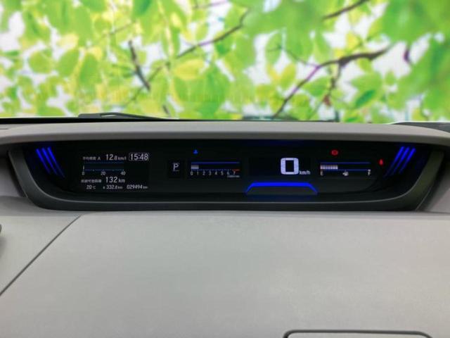 フリード Ｇ　新品タイヤ／純正　９インチ　ＳＤナビ／フリップダウンモニター　社外　１０．２インチ／ホンダセンシング／両側電動スライドドア／シートヒーター　前席／ドライブレコーダー　前後／ヘッドランプ　ＬＥＤ　ＥＴＣ（14枚目）