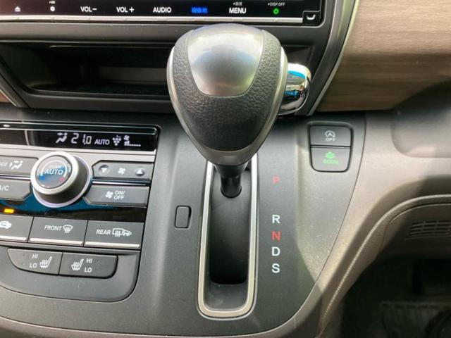 フリード Ｇ　新品タイヤ／純正　９インチ　ＳＤナビ／フリップダウンモニター　社外　１０．２インチ／ホンダセンシング／両側電動スライドドア／シートヒーター　前席／ドライブレコーダー　前後／ヘッドランプ　ＬＥＤ　ＥＴＣ（18枚目）