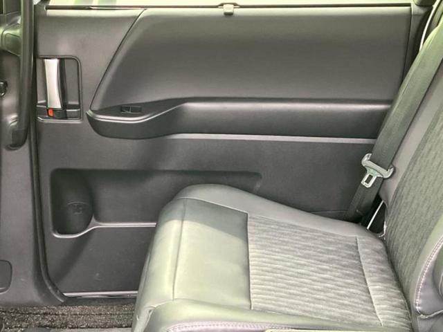 ノア ハイブリッドＳ－Ｚ　保証書／ディスプレイオーディオ＋ナビ１０インチ／フリップダウンモニター　純正　１４インチ／トヨタセーフティセンス／両側電動スライドドア／シートヒーター／全方位モニター　衝突被害軽減システム　ドラレコ（23枚目）