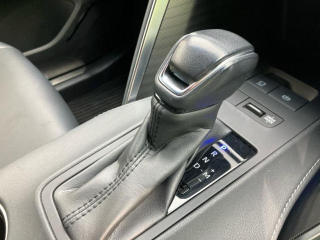 ハリアー Ｚ　新品タイヤ／純正エアロ／ＪＢＬ／保証書／純正　１１．６インチ　ＳＤナビ／デジタルインナーミラー／衝突安全装置／パノラミックビューモニター／車線逸脱防止支援システム／シート　ハーフレザー／電動バックドア（18枚目）