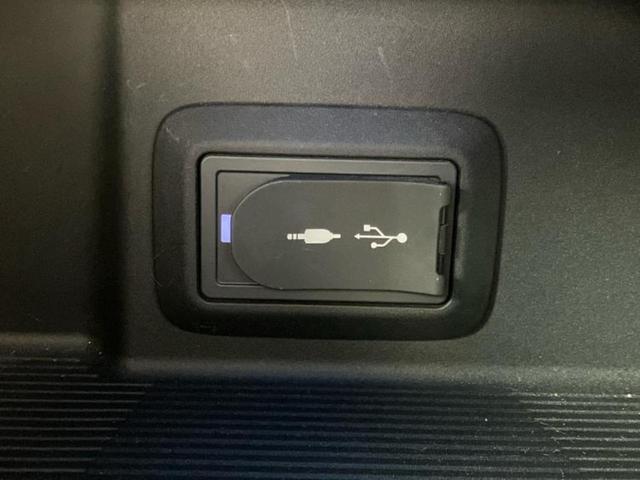 ハリアー Ｚ　新品タイヤ／純正エアロ／ＪＢＬ／保証書／純正　１１．６インチ　ＳＤナビ／デジタルインナーミラー／衝突安全装置／パノラミックビューモニター／車線逸脱防止支援システム／シート　ハーフレザー／電動バックドア（31枚目）