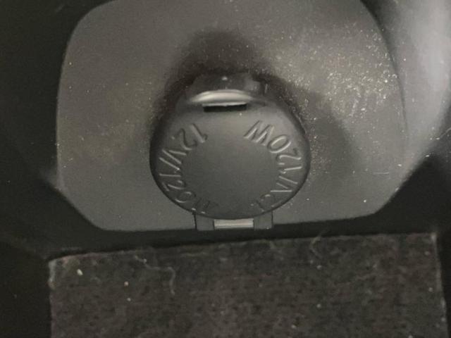 ハリアー Ｚ　新品タイヤ／純正エアロ／ＪＢＬ／保証書／純正　１１．６インチ　ＳＤナビ／デジタルインナーミラー／衝突安全装置／パノラミックビューモニター／車線逸脱防止支援システム／シート　ハーフレザー／電動バックドア（33枚目）