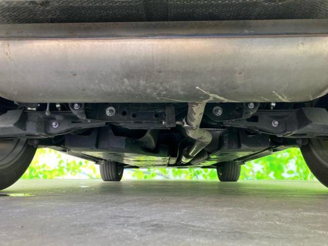 ハリアー Ｚ　新品タイヤ／純正エアロ／ＪＢＬ／保証書／純正　１１．６インチ　ＳＤナビ／デジタルインナーミラー／衝突安全装置／パノラミックビューモニター／車線逸脱防止支援システム／シート　ハーフレザー／電動バックドア（43枚目）