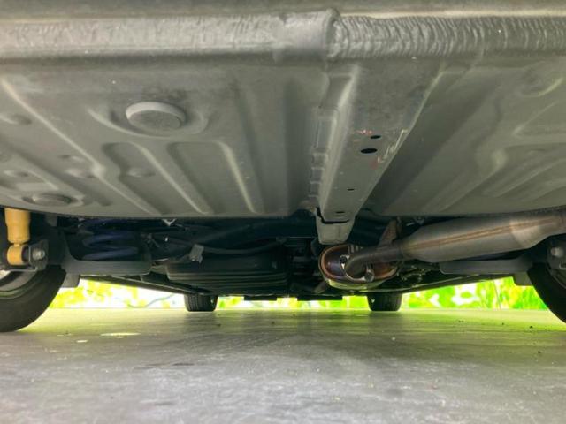 ヴォクシー ハイブリッドZS 新品タイヤ/保証書/純正 10インチ SDナビ/フリップダウンモニター/衝突安全装置/両側電動スライドドア/車線逸脱防止支援システム/ヘッドランプ LED/Bluetooth接続/ETC ローダウン(46枚目)