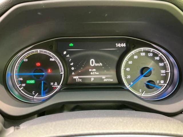 ハリアーハイブリッド Z 新品タイヤ/調光パノラマルーフ/JBL/保証書/ディスプレイオーディオ+ナビ/デジタルインナーミラー/トヨタセーフティセンス/パノラミックビューモニター/車線逸脱防止支援システム 衝突被害軽減システム(14枚目)