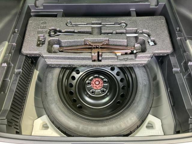 ハリアーハイブリッド Z 新品タイヤ/調光パノラマルーフ/JBL/保証書/ディスプレイオーディオ+ナビ/デジタルインナーミラー/トヨタセーフティセンス/パノラミックビューモニター/車線逸脱防止支援システム 衝突被害軽減システム(24枚目)