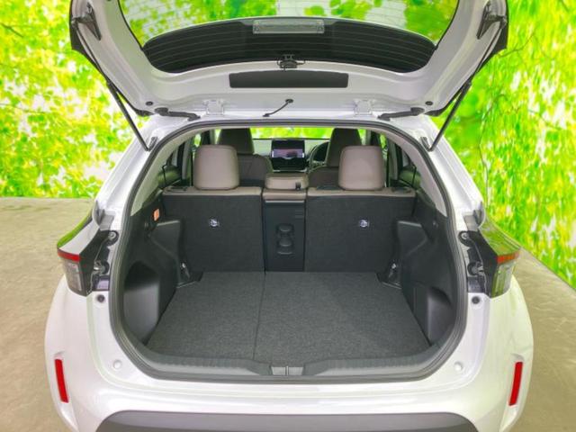 ヤリスクロス ハイブリッドＺ　保証書／ディスプレイオーディオ＋ナビ／衝突安全装置／シートヒーター／パノラミックビューモニター／車線逸脱防止支援システム／シート　ハーフレザー／ヘッドランプ　ＬＥＤ／ＵＳＢジャック　全周囲カメラ（8枚目）