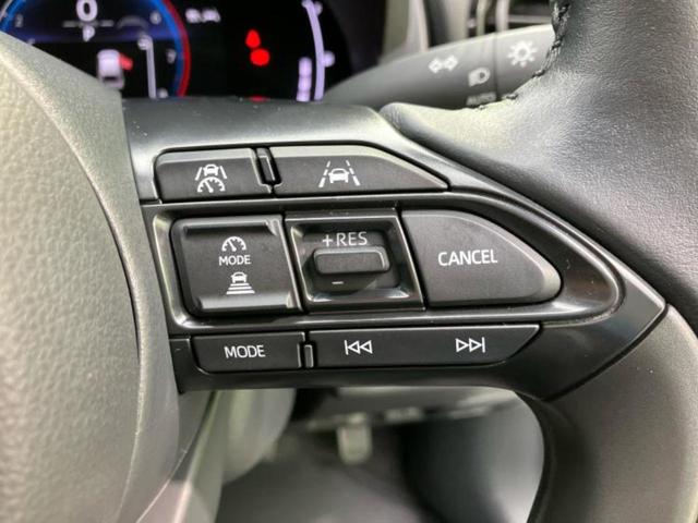 ヤリスクロス ハイブリッドＺ　保証書／ディスプレイオーディオ＋ナビ／衝突安全装置／シートヒーター／パノラミックビューモニター／車線逸脱防止支援システム／シート　ハーフレザー／ヘッドランプ　ＬＥＤ／ＵＳＢジャック　全周囲カメラ（27枚目）