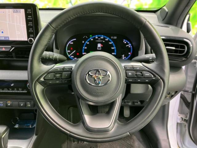 ヤリスクロス ハイブリッドＺ　新品タイヤ／保証書／ディスプレイオーディオ＋ナビ８インチ／トヨタセーフティセンス／シートヒーター　前席／パノラミックビューモニター／車線逸脱防止支援システム／シート　ハーフレザー　衝突被害軽減システム（15枚目）