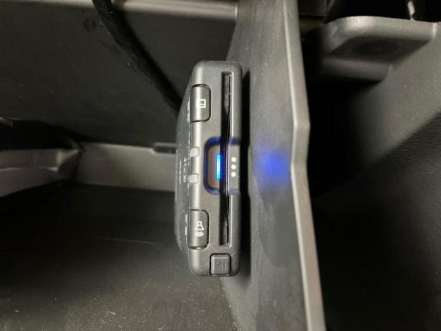 ソリオ ハイブリッドＭＸ　社外　８インチ　ＳＤナビ／セーフティサポート（スズキ）／電動スライドドア／シートヒーター　運転席／全方位モニター／車線逸脱防止支援システム／ドライブレコーダー　前後／ヘッドランプ　ＨＩＤ　全周囲カメラ（18枚目）