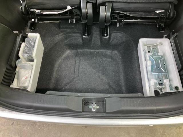 ソリオ ハイブリッドＭＸ　社外　８インチ　ＳＤナビ／セーフティサポート（スズキ）／電動スライドドア／シートヒーター　運転席／全方位モニター／車線逸脱防止支援システム／ドライブレコーダー　前後／ヘッドランプ　ＨＩＤ　全周囲カメラ（24枚目）