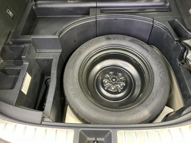 ハリアー プレミアム　純正エアロ／保証書／純正　９インチ　ＳＤナビ／トヨタセーフティセンス／車線逸脱防止支援システム／シート　ハーフレザー／電動バックドア／ヘッドランプ　ＬＥＤ／Ｂｌｕｅｔｏｏｔｈ接続／ＥＴＣ　フルエアロ（24枚目）