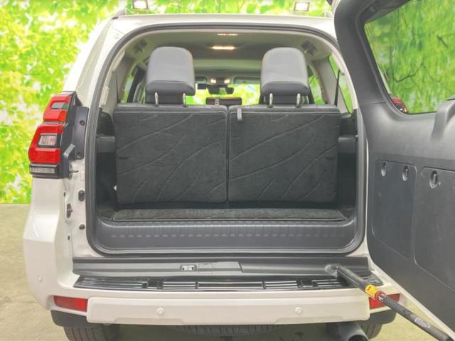 ランドクルーザープラド ４ＷＤ　ＴＸ　Ｌパッケージマットブラックエディション　新品タイヤ／サンルーフ／保証書／社外　９インチ　ＳＤナビ／トヨタセーフティセンス／シートヒーター／車線逸脱防止支援システム／シート　合皮／ヘッドランプ　ＬＥＤ／Ｂｌｕｅｔｏｏｔｈ接続／ＥＴＣ　４ＷＤ（20枚目）