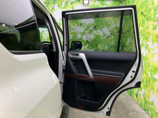 ランドクルーザープラド ４ＷＤ　ＴＸ　Ｌパッケージマットブラックエディション　新品タイヤ／サンルーフ／保証書／社外　９インチ　ＳＤナビ／トヨタセーフティセンス／シートヒーター／車線逸脱防止支援システム／シート　合皮／ヘッドランプ　ＬＥＤ／Ｂｌｕｅｔｏｏｔｈ接続／ＥＴＣ　４ＷＤ（23枚目）