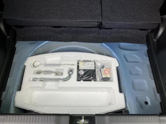 スイフト ＸＲリミテッド　新品タイヤ／純正　ナビ／衝突安全装置／シートヒーター　前席／全方位モニター／車線逸脱防止支援システム／ヘッドランプ　ＬＥＤ／ＵＳＢジャック／Ｂｌｕｅｔｏｏｔｈ接続／ＥＴＣ／ＥＢＤ付ＡＢＳ　全周囲カメラ（24枚目）