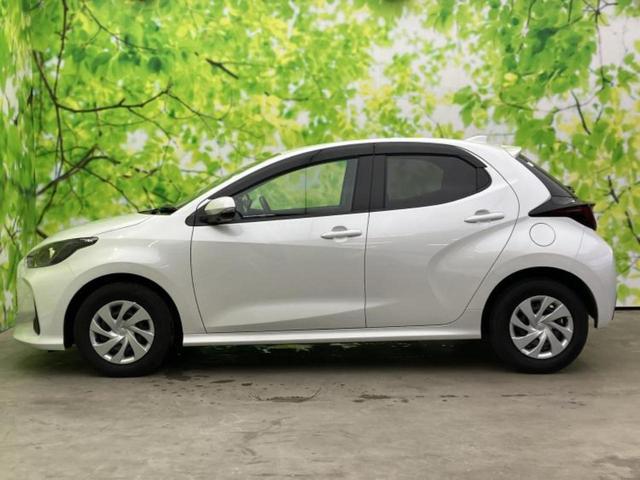 ヤリス G ディスプレイオーディオ+ナビ8インチ/トヨタセーフティセンス/パノラミックビューモニター/車線逸脱防止支援システム/ヘッドランプ LED/USBジャック/Bluetooth接続 衝突被害軽減システム(2枚目)