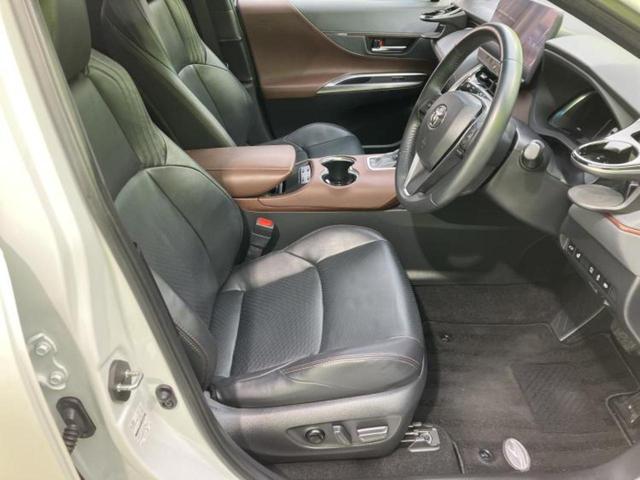 ハリアーハイブリッド Ｚレザーパッケージ　新品タイヤ／調光パノラマルーフ／モデリスタエアロ／ＪＢＬ／ディスプレイオーディオ＋ナビ１２．３インチ／デジタルインナーミラー／トヨタセーフティセンス／エアーシート　前席　革シート　衝突被害軽減システム（4枚目）