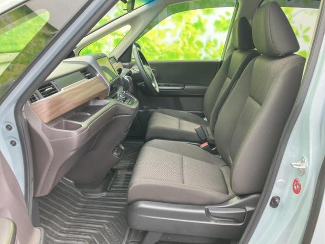 フリード Ｇ　新品タイヤ／純正　９インチ　ＳＤナビ／ホンダセンシング／両側電動スライドドア／シートヒーター　前席／車線逸脱防止支援システム／ＵＳＢジャック／Ｂｌｕｅｔｏｏｔｈ接続／ＨＤＭＩ接続／ＥＴＣ　バックカメラ（7枚目）