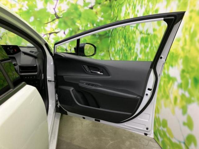 プリウス Ｚ　新品タイヤ／ディスプレイオーディオ＋ナビ１２．３インチ／デジタルインナーミラー／トヨタセーフティセンス／シートヒーター／全方位モニター／車線逸脱防止支援システム／シート　合皮／電動バックドア（20枚目）