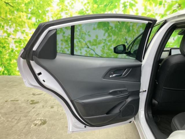 プリウス Ｚ　新品タイヤ／ディスプレイオーディオ＋ナビ１２．３インチ／デジタルインナーミラー／トヨタセーフティセンス／シートヒーター／全方位モニター／車線逸脱防止支援システム／シート　合皮／電動バックドア（23枚目）