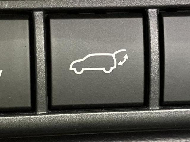 プリウス Ｚ　新品タイヤ／ディスプレイオーディオ＋ナビ１２．３インチ／デジタルインナーミラー／トヨタセーフティセンス／シートヒーター／全方位モニター／車線逸脱防止支援システム／シート　合皮／電動バックドア（35枚目）