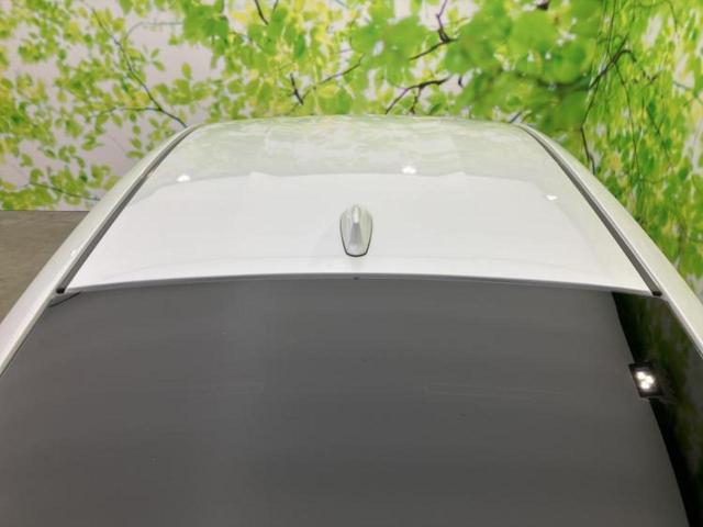 プリウス Ｚ　新品タイヤ／ディスプレイオーディオ＋ナビ１２．３インチ／デジタルインナーミラー／トヨタセーフティセンス／シートヒーター／全方位モニター／車線逸脱防止支援システム／シート　合皮／電動バックドア（47枚目）