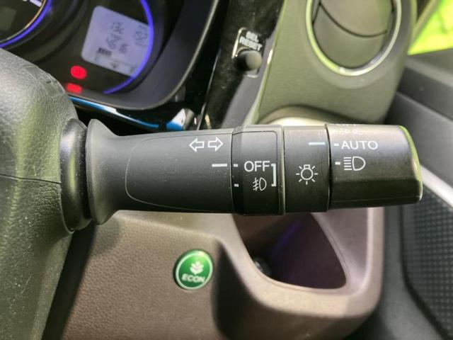 Ｎ－ＷＧＮカスタム Ｇ・ターボパッケージ　新品タイヤ／社外　ＳＤナビ／衝突安全装置／シート　ハーフレザー／ヘッドランプ　ＨＩＤ／Ｂｌｕｅｔｏｏｔｈ接続／ＥＴＣ／ＥＢＤ付ＡＢＳ／横滑り防止装置／アイドリングストップ／バックモニター　バックカメラ（16枚目）