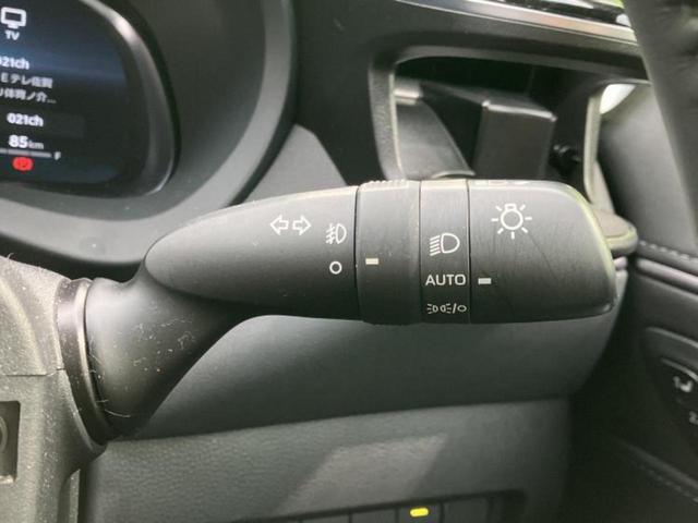 ハリアーハイブリッド Ｚレザーパッケージ　新品タイヤ／純正エアロ／ＪＢＬ／保証書／ディスプレイオーディオ＋ナビ／デジタルインナーミラー／衝突安全装置／シートヒーター／車線逸脱防止支援システム／シート　合皮／電動バックドア　衝突被害軽減システム（16枚目）