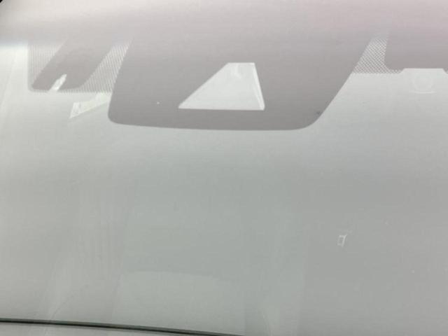 ハリアーハイブリッド Ｚレザーパッケージ　新品タイヤ／純正エアロ／ＪＢＬ／保証書／ディスプレイオーディオ＋ナビ／デジタルインナーミラー／衝突安全装置／シートヒーター／車線逸脱防止支援システム／シート　合皮／電動バックドア　衝突被害軽減システム（42枚目）