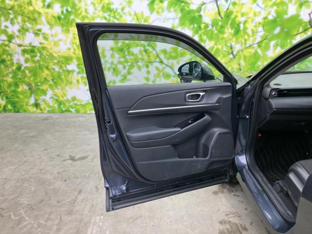 ヴェゼル ｅＨＥＶ　Ｚ　新品タイヤ／保証書／純正　９インチ　ＳＤナビ／ホンダセンシング／シートヒーター　前席／車線逸脱防止支援システム／電動バックドア／ヘッドランプ　ＬＥＤ／ＵＳＢジャック／Ｂｌｕｅｔｏｏｔｈ接続／ＥＴＣ（22枚目）