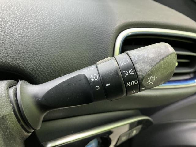 プリウス Aツーリングセレクション 新品タイヤ/モデリスタエアロ/純正 9インチ SDナビ/衝突安全装置/シートヒーター 前席/車線逸脱防止支援システム/シート 合皮/パーキングアシスト 自動操舵/ドライブレコーダー 前後 フルエアロ(16枚目)