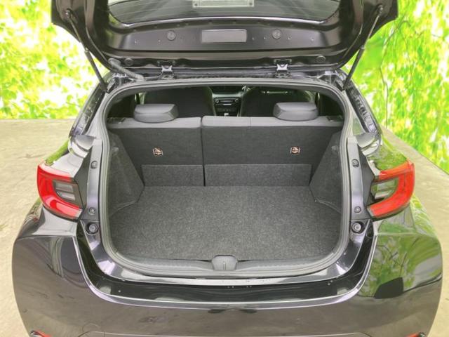 ＧＲヤリス ＲＳ　新品タイヤ／ディスプレイオーディオ／トヨタセーフティセンス／ヘッドランプ　ＬＥＤ／ＵＳＢジャック／Ｂｌｕｅｔｏｏｔｈ接続／ＥＴＣ／ＥＢＤ付ＡＢＳ／横滑り防止装置／バックモニター／フルセグＴＶ（8枚目）